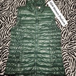 NEW Tribal green puffer vest Size Medium 
