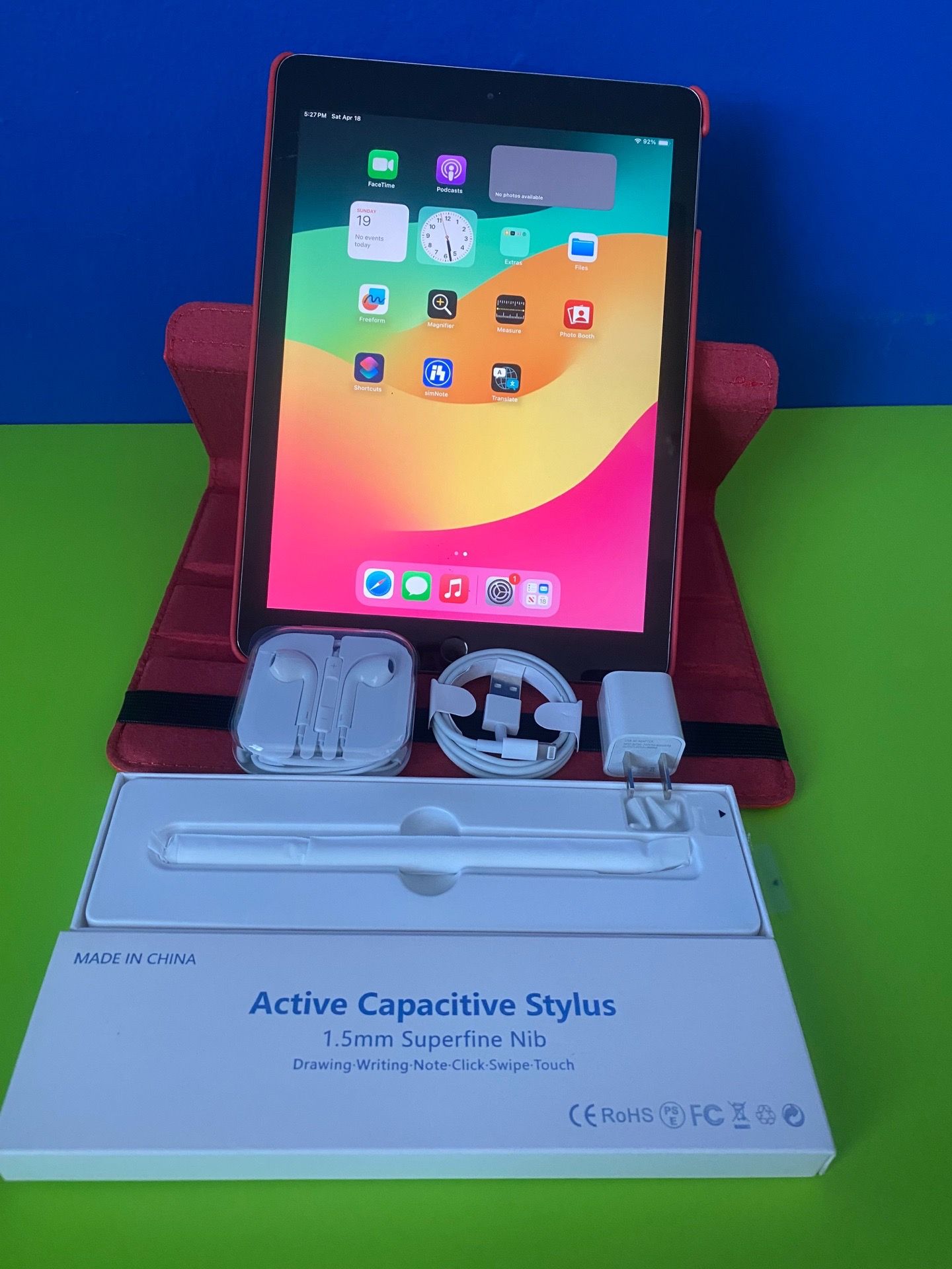 Apple iPad 6th Generation – 32 GB – 9.7” Retina Display – Excellent Condition