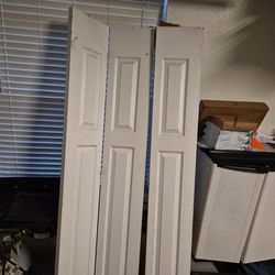 (2) 12x75 bifold doors white. Total for 48 inch opening 1.5 inches thick