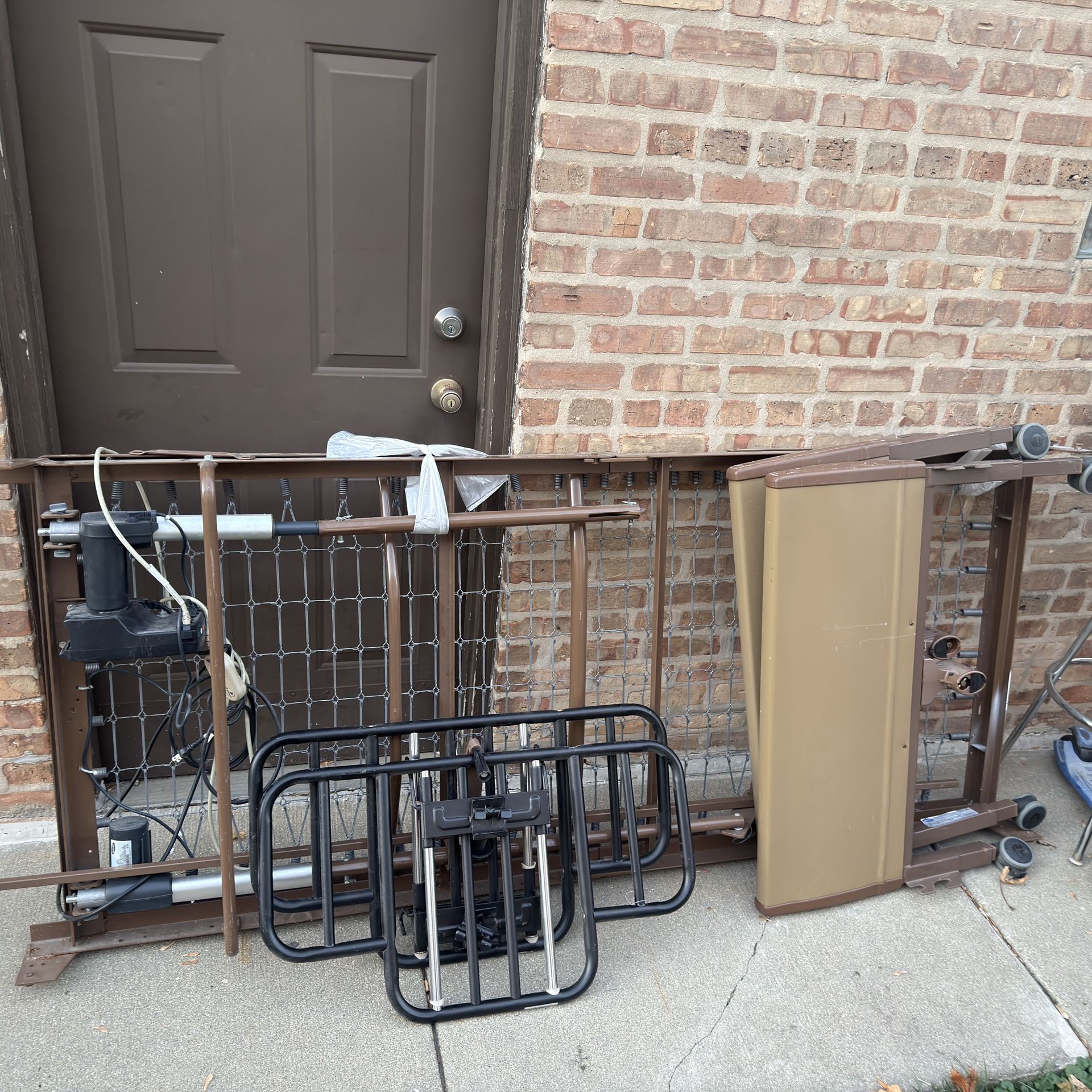 Electric Adjustable Bed Frame - Works Great - With Side Rails