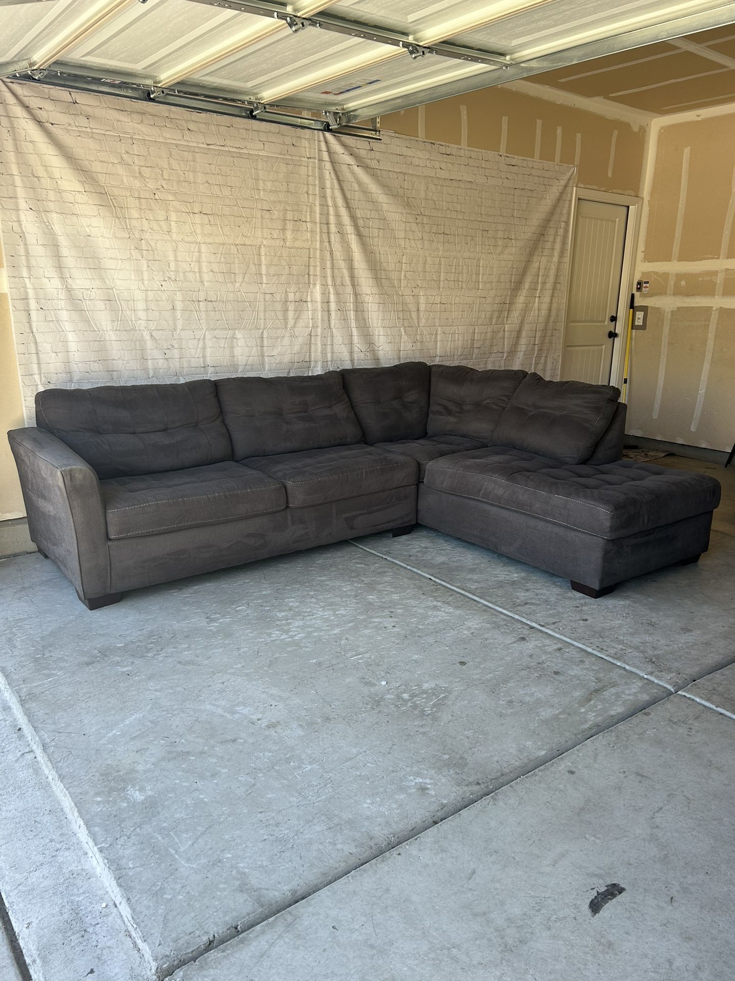 Beautiful L Shape Grey Sectional Couch (Delivery Available)