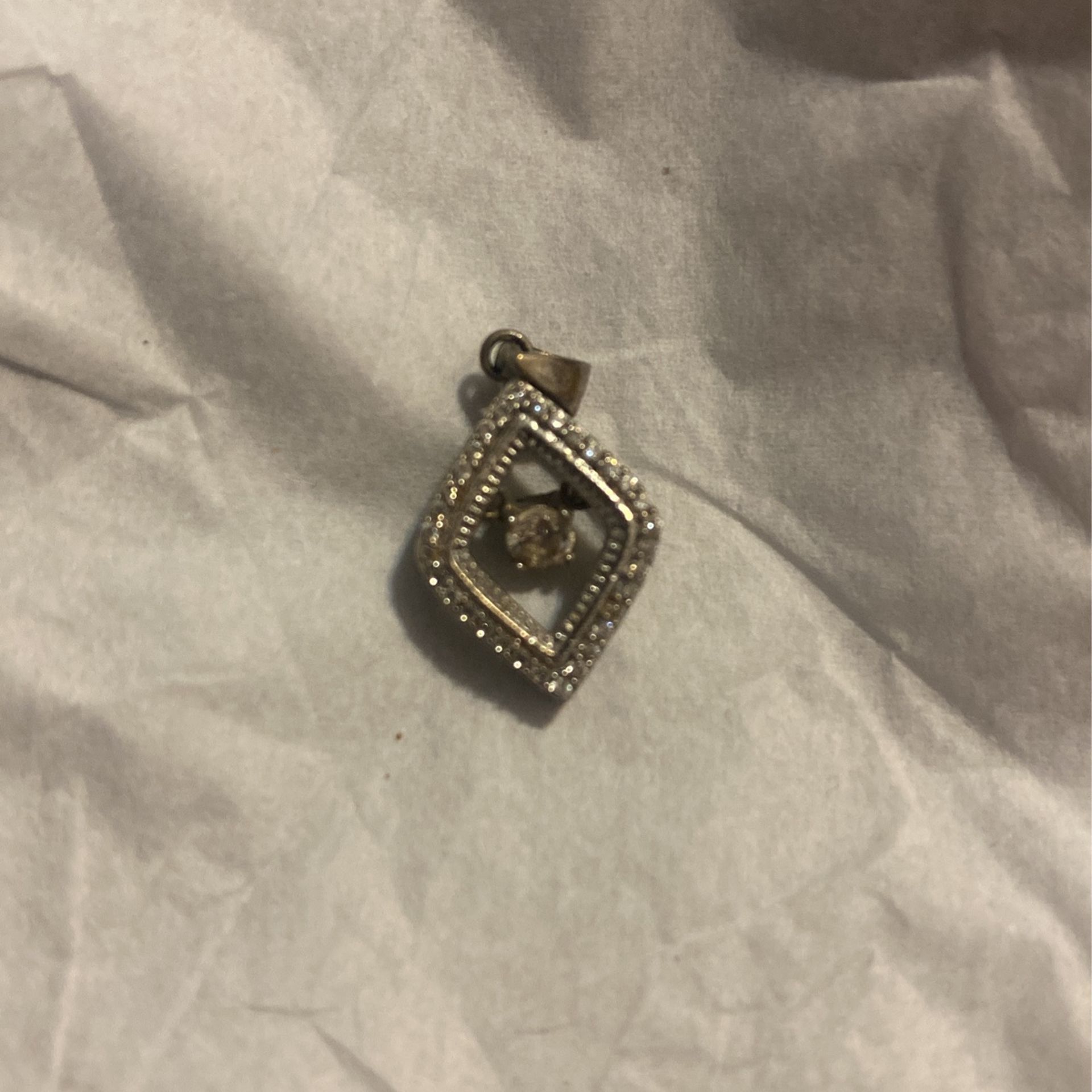 Floating Diamond Pendant 