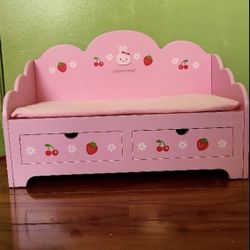 Usamomo Strawberry Shelf