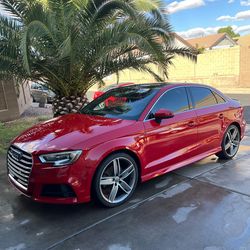 Audi 2017 A3 quatro