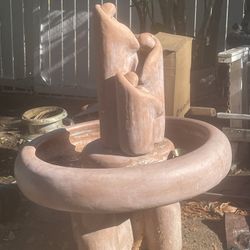 Cement Water Fountain Soothing Relaxing Family Themed Water Fountain 