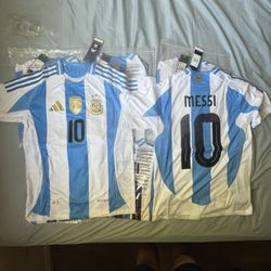 Argentina 🇦🇷 🇦🇷🇦🇷🇦🇷Messi playera versión jugador player versión Soccer copa América local 2024 2025 new visitante home away Jerseys and kids s