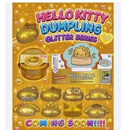 Hello Kitty Gold Glitter Dumpling Comic Con Exclusive