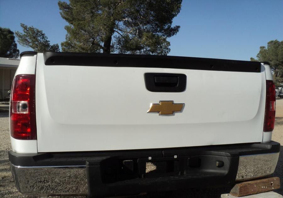 Chevy 07-13 2500 or 3500 8' Pickup Bed With "Rugged Liner" Bedliner. auto parts accessories