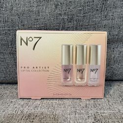 Brand New No7 3 Piece Lip Oil Gift Set 🎁 