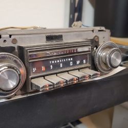 1969 Oldsmobile Transistor Radio 