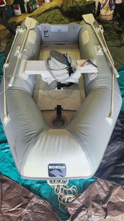 Nordik 4-person Inflatable Boat with Air Deck, Oars  and Pump