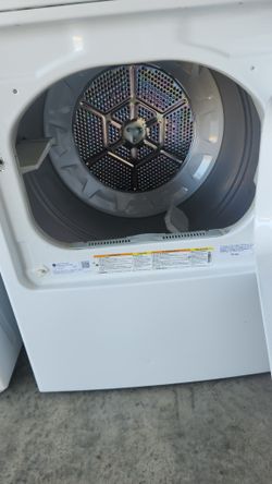 Gas Dryer With Connection Cords