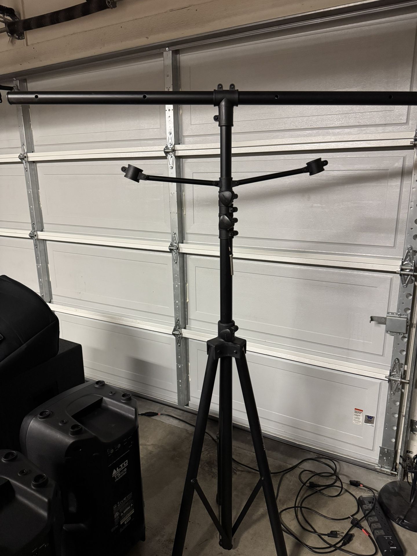 Odyssey LT-P2 Tripod Lighting Stand
