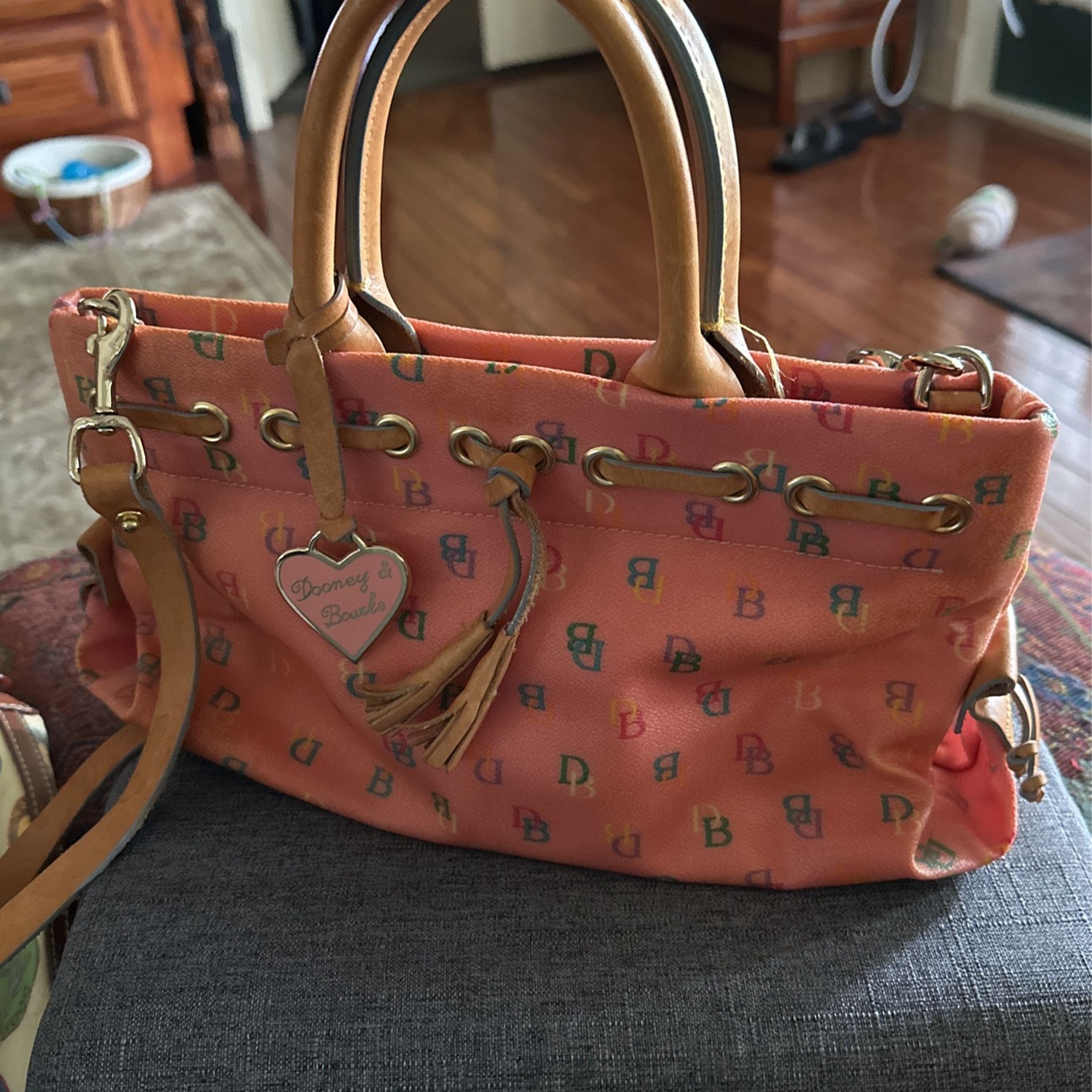 Dooney & Bourke Handbag Purse