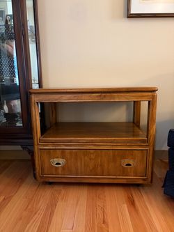 Wood Stand Cabinet with Drawer on Casters