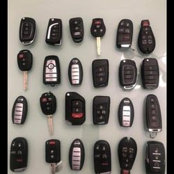 Llaves y controles para carro