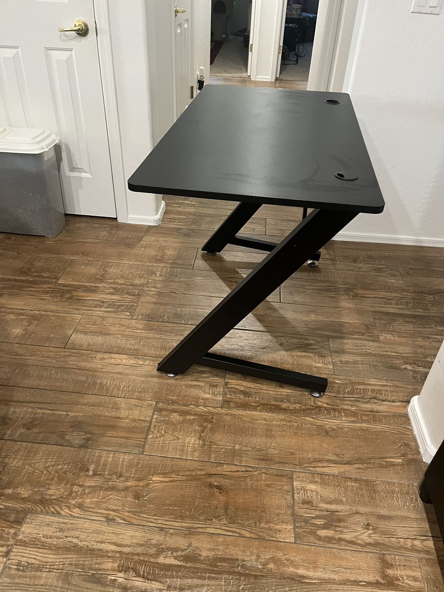 Gaming/Computer Desk