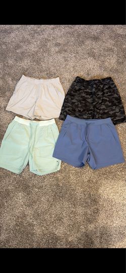 Lululemon Shorts Men Medium