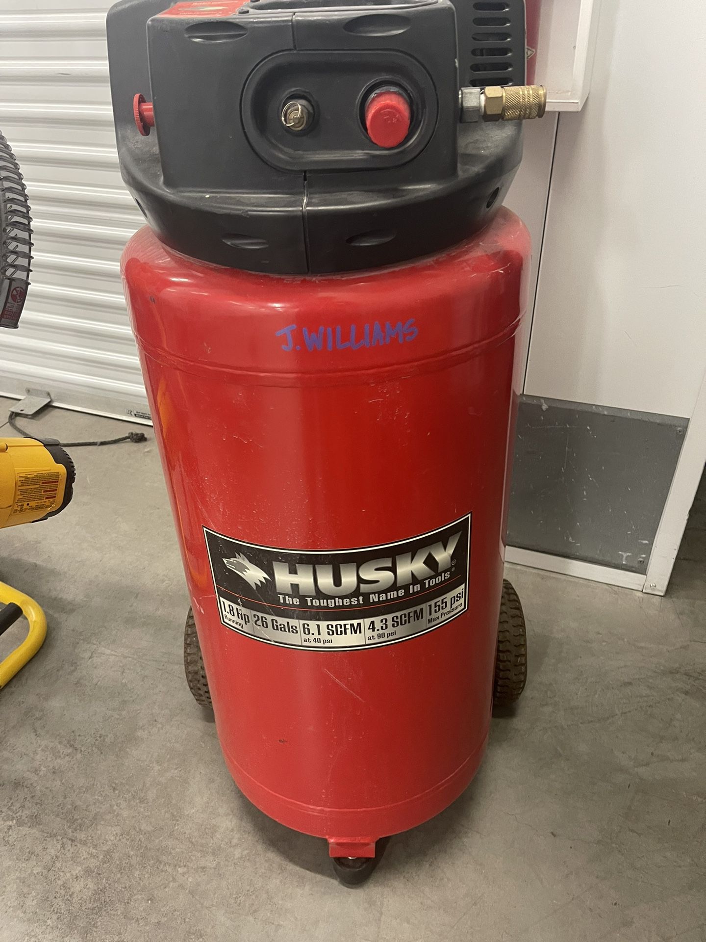 26 Gallon Huskey Air Compressor 