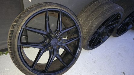 22" Rims And Tires