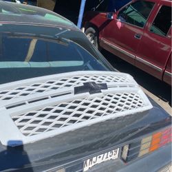 2015 Chevy Grill