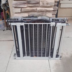 Metal Security Gate Fences Child Pet Dog Baby Pressure Mount $25 Each 4 Different See All Photos 