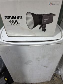 amaran 100d S 100W Daylight LED Light