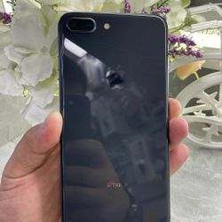 iPhone 8 plus 64GB Unlocked 