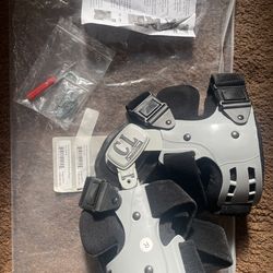 Brand New $20 Off DonJoy CL Knee Brace