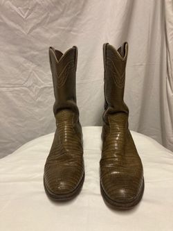 Women’s Justin Cowboy Boots