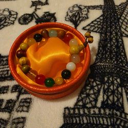 Multicolored bracelet