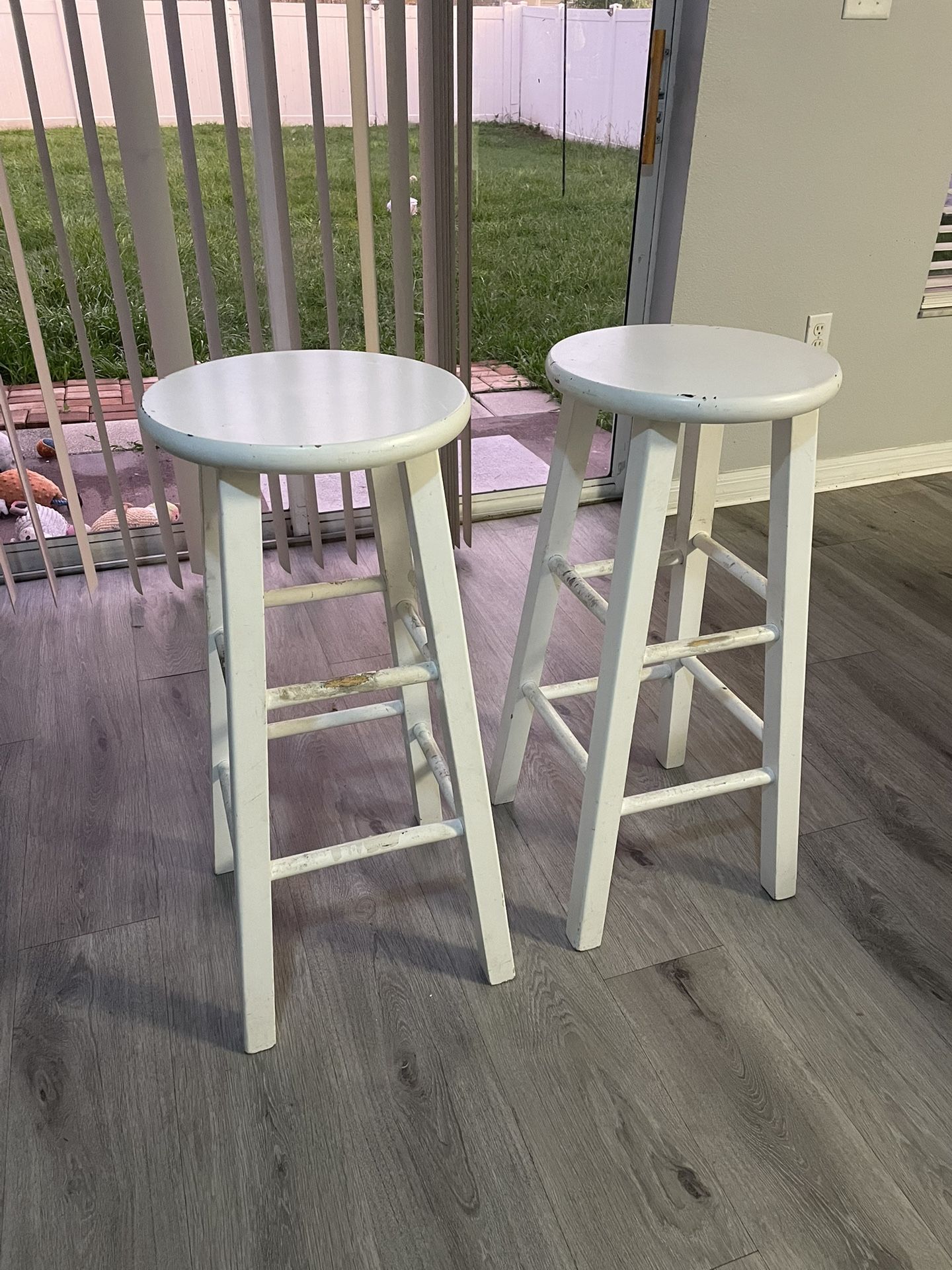 2 Free White Bar Stools