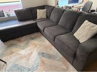 2-piece sectional with chaise couch
