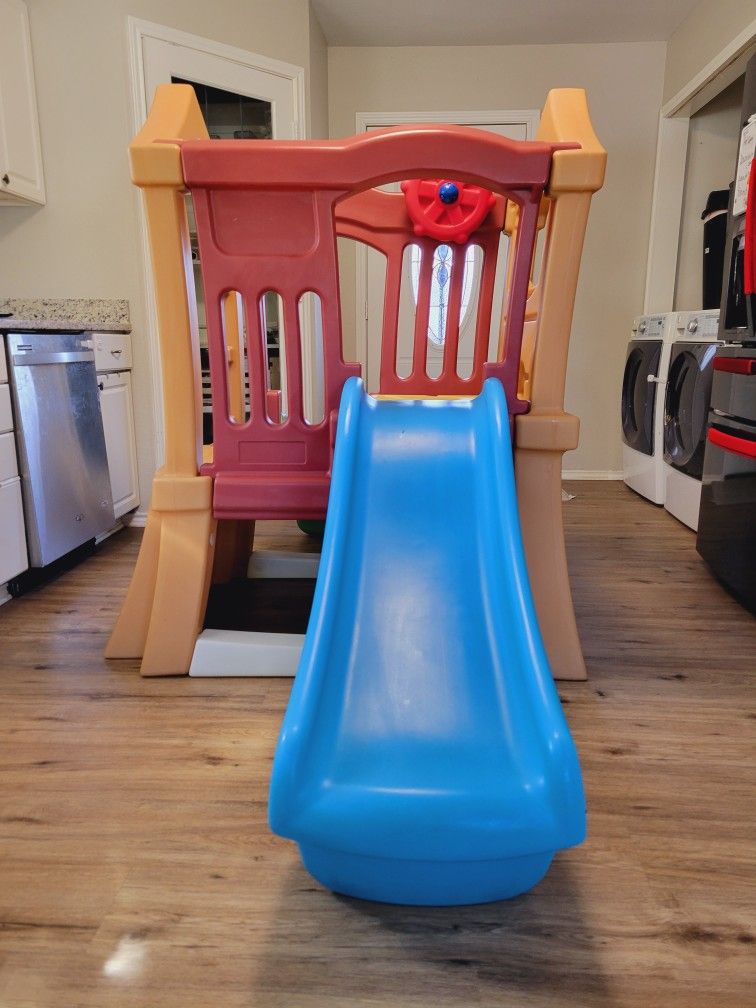 Step2 Play Up Double Slide Kids Climber
