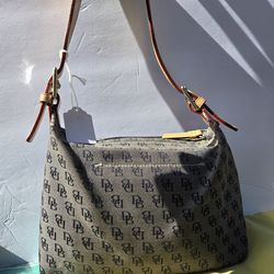 Dooney Bourke purse
