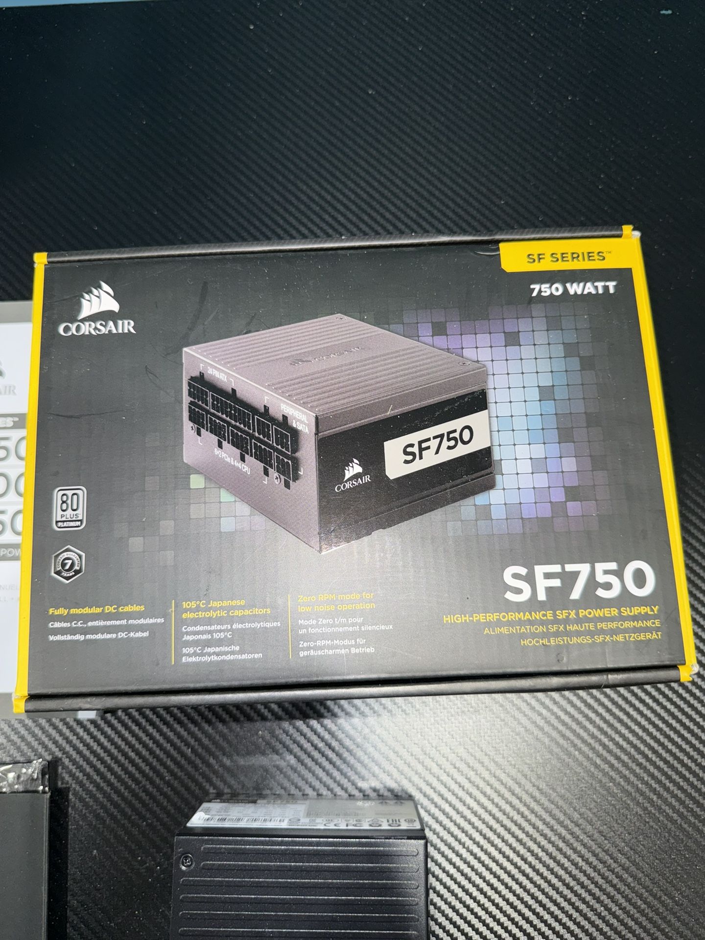 Corsair SF Series, SF750, 750 Watt, SFX, 80+ Platinum Certified, Fully Modular Power Supply