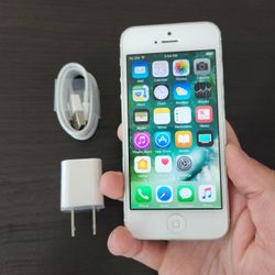 iPhone 5 - GSM UNLOCKED - Like New