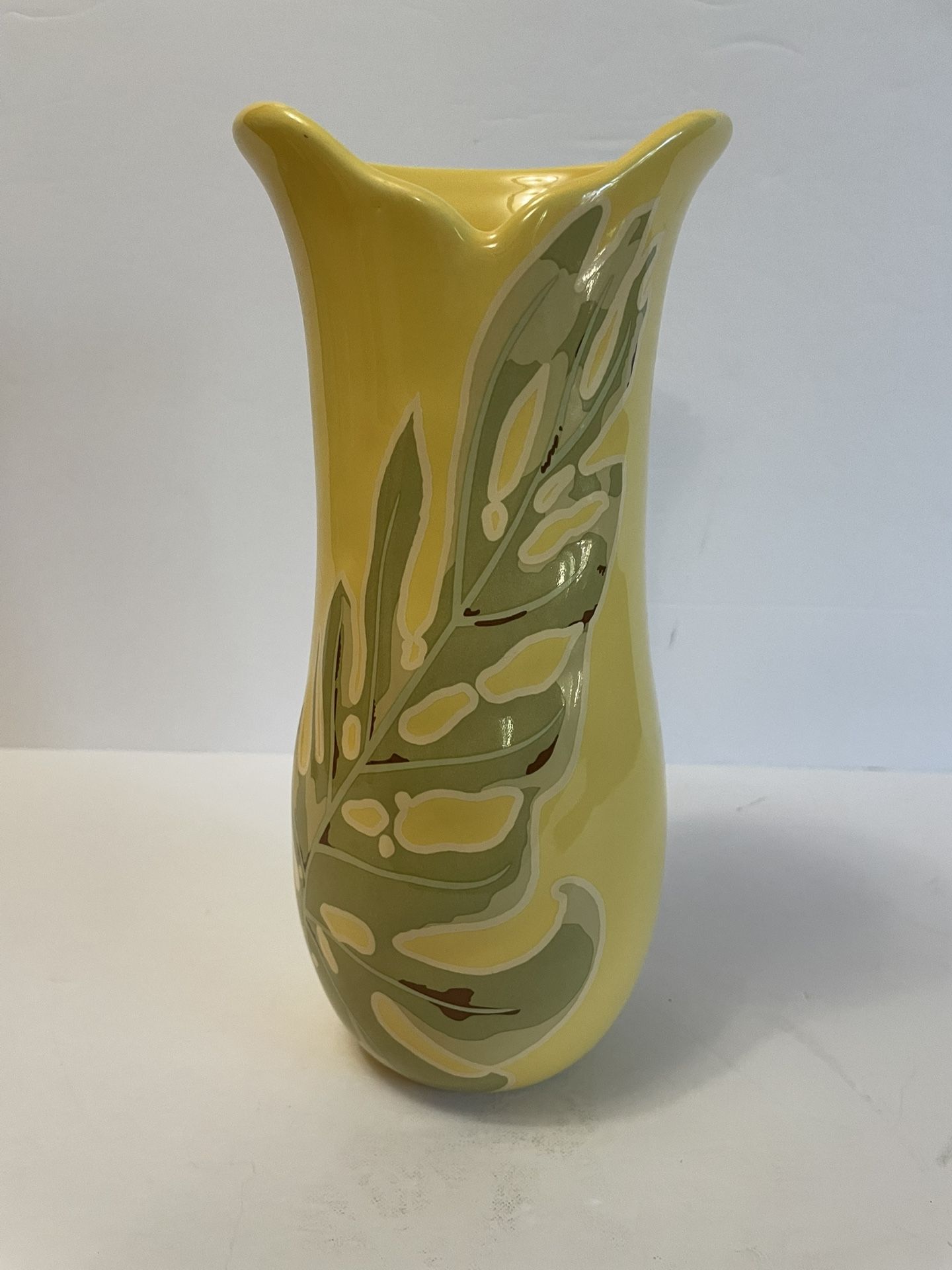 Silvestri Ceramic Yellow Vase With Raised Leaf Design By April Cornell (See Description Below)
