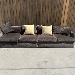 🛋️ 11FT “Living  Spaces” Couch – Deep, Lounge-Style Seating 🛋️ (stored indoors)