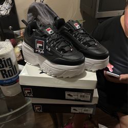 Great Deal!!!! Won’t Last FILA