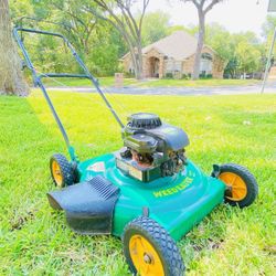 Weedeater 22” / 4.5HP Gas Push Mower 