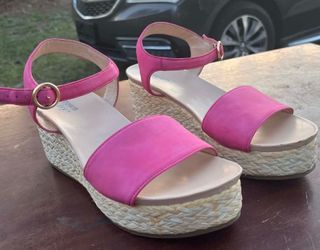 Crown & Ivy Pink Espadrille Wedge Sandals - Size [9]
