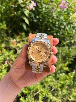 High Quality Luxury Watch - “Champagne” Bezel
