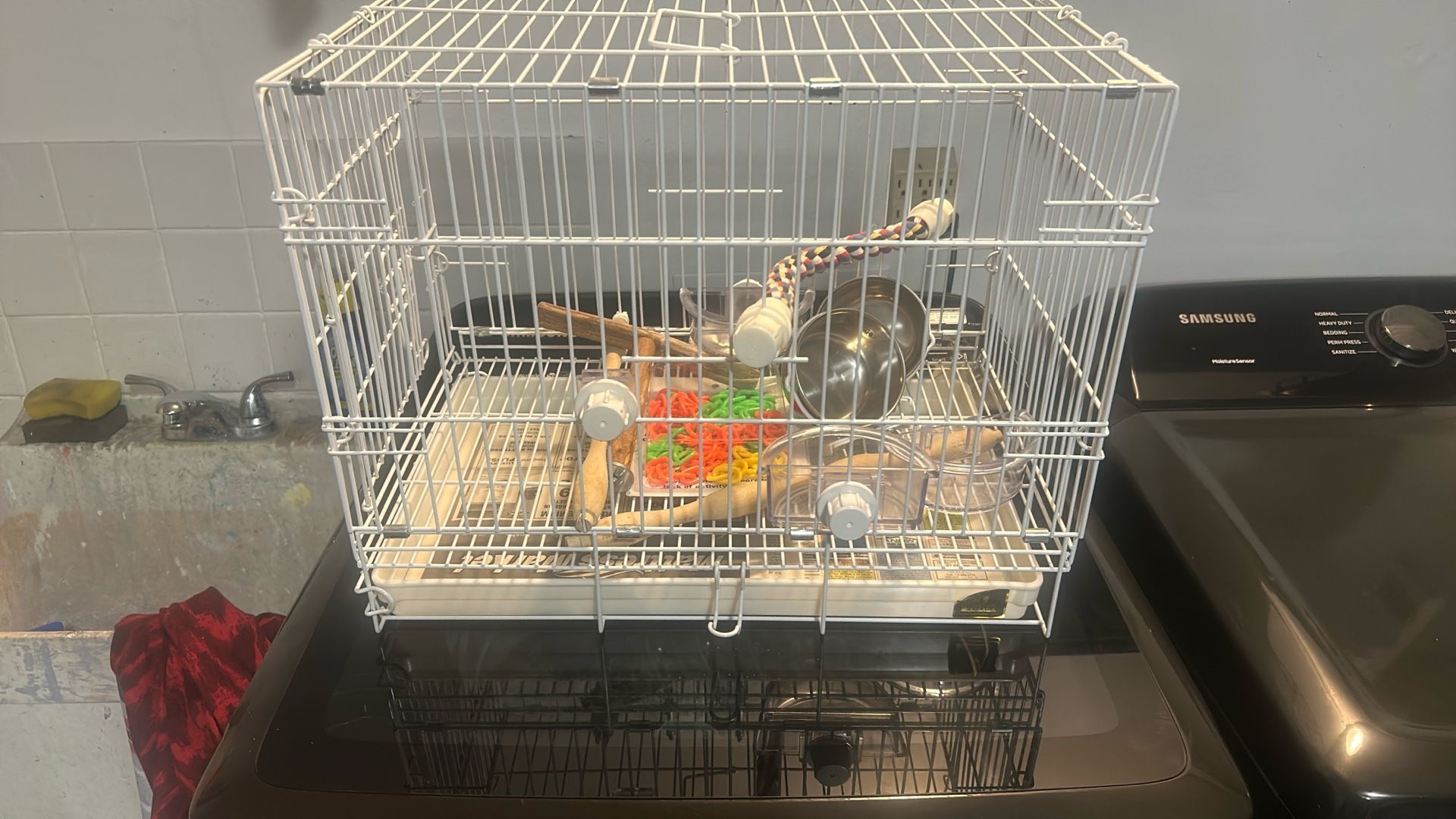Brand New PH Preview Hendryx Bird Cage 16x20x13