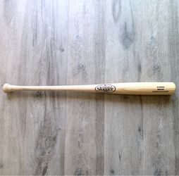 NEW Louisville Slugger Genuine Ash Wood Baseball Bat (34", 31 oz)
