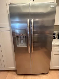 New Frigidaire Refrigerator $990
