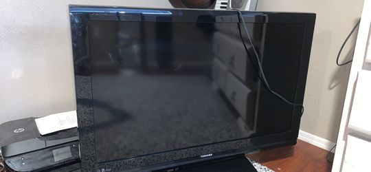 Toshiba 40” no Smart