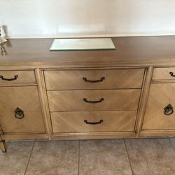 Credenza