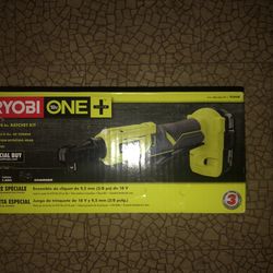 Ryobi 18v 3/8 In. Ratchet Kit P344K