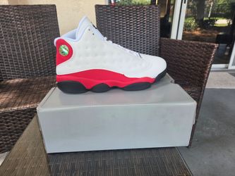 Sneakers size 9.5/10/11